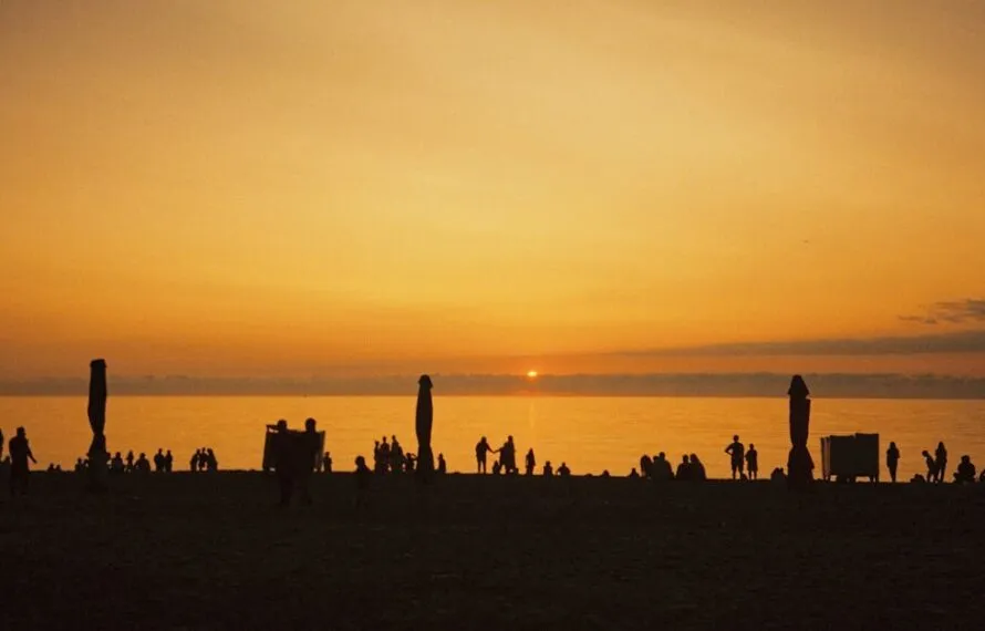 Discover the Hidden Gems of the Beach in Cefalù