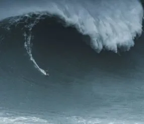 Discover the Thrill of the Beach in Nazaré’s Giant Waves