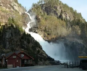 Can I Kayak Norway’s Fjords From Bergen? Discover How!