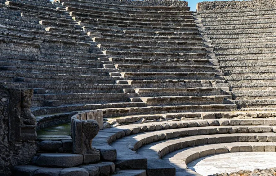 Do Pompeii Guided Tours Include Amphitheatre Access? Do Pompeii Guided Tours Include Amphitheatre Access?