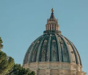 Is Vatican City Visit Allowed on Sundays Without Mass?
