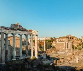 Can I Book a Guided Sunset Tour of Pompeii?